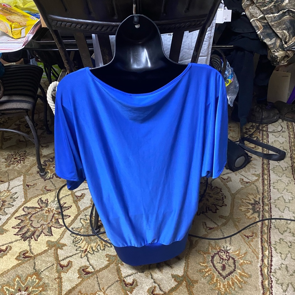 Express silk top - Picture 2 of 5